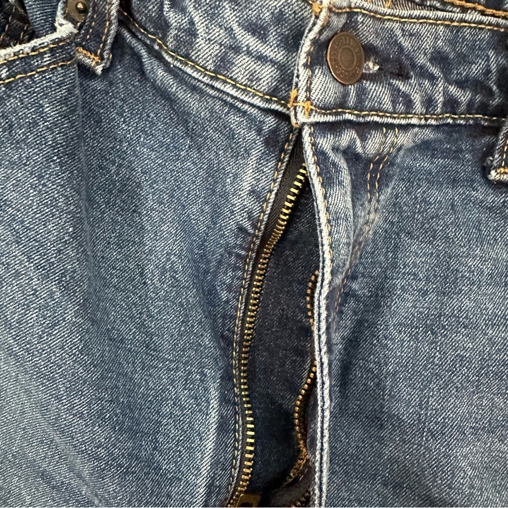 Levi's 505 Men's Zipper Fly Straight Leg Relaxed Fit Jeans Size 38" x 29" GUC - Picture 4 of 8